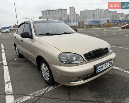 Желтый ЗАЗ Ланос, объемом двигателя 1.5 л и пробегом 219 тыс. км за 3200 $, фото 1 на Automoto.ua