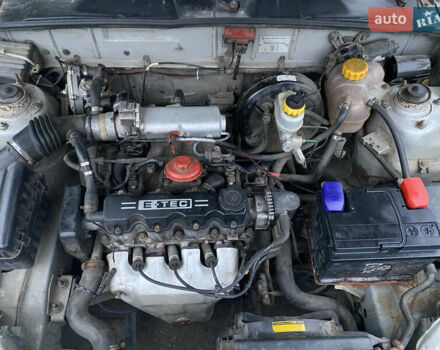 Сірий ЗАЗ Ланос, об'ємом двигуна 1.5 л та пробігом 200 тис. км за 1700 $, фото 5 на Automoto.ua