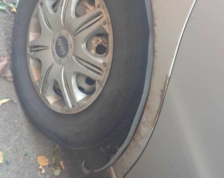 Сірий ЗАЗ Ланос, об'ємом двигуна 1.4 л та пробігом 262 тис. км за 1100 $, фото 6 на Automoto.ua