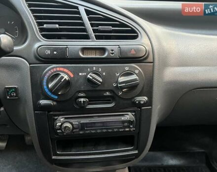 Сірий ЗАЗ Ланос, об'ємом двигуна 1.39 л та пробігом 130 тис. км за 2300 $, фото 9 на Automoto.ua