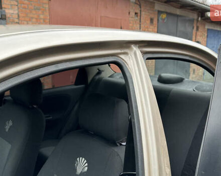 Сірий ЗАЗ Ланос, об'ємом двигуна 1.5 л та пробігом 176 тис. км за 2100 $, фото 33 на Automoto.ua