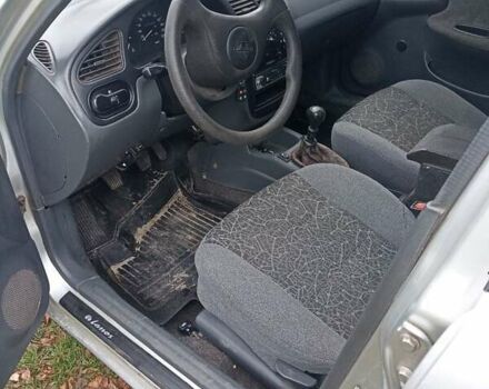 Серый ЗАЗ Ланос, объемом двигателя 1.39 л и пробегом 300 тыс. км за 1500 $, фото 4 на Automoto.ua