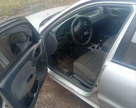 Сірий ЗАЗ Ланос, об'ємом двигуна 1.39 л та пробігом 200 тис. км за 900 $, фото 3 на Automoto.ua