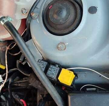 Сірий ЗАЗ Ланос, об'ємом двигуна 1.5 л та пробігом 180 тис. км за 2600 $, фото 3 на Automoto.ua