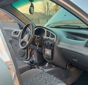 Сірий ЗАЗ Ланос, об'ємом двигуна 1.5 л та пробігом 180 тис. км за 2600 $, фото 10 на Automoto.ua