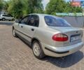 Сірий ЗАЗ Ланос, об'ємом двигуна 1.6 л та пробігом 185 тис. км за 1999 $, фото 1 на Automoto.ua