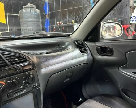 Сірий ЗАЗ Ланос, об'ємом двигуна 1.6 л та пробігом 270 тис. км за 1999 $, фото 18 на Automoto.ua