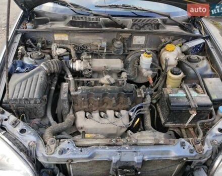 Серый ЗАЗ Ланос, объемом двигателя 1.5 л и пробегом 988 тыс. км за 2000 $, фото 2 на Automoto.ua