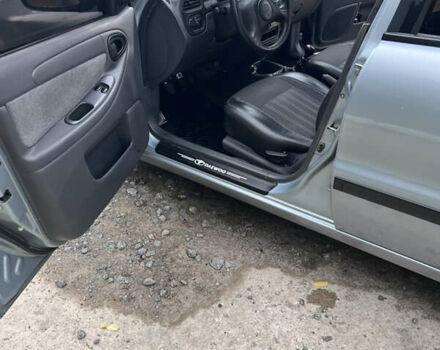 Сірий ЗАЗ Ланос, об'ємом двигуна 1.5 л та пробігом 142 тис. км за 2800 $, фото 3 на Automoto.ua