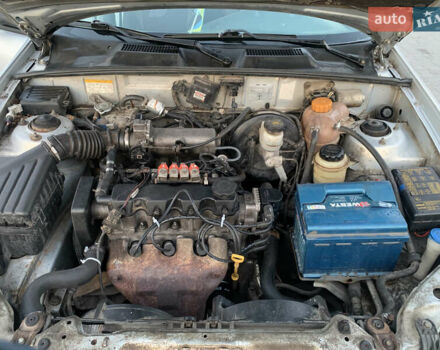 Серый ЗАЗ Ланос, объемом двигателя 1.5 л и пробегом 174 тыс. км за 2000 $, фото 16 на Automoto.ua