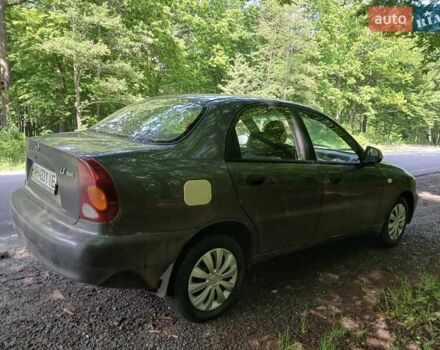 Сірий ЗАЗ Ланос, об'ємом двигуна 1.5 л та пробігом 260 тис. км за 2000 $, фото 2 на Automoto.ua