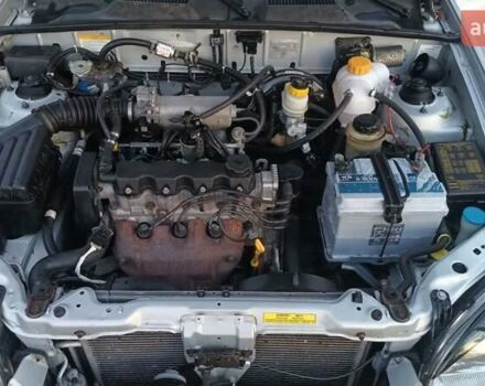 Серый ЗАЗ Ланос, объемом двигателя 1.5 л и пробегом 180 тыс. км за 3500 $, фото 5 на Automoto.ua