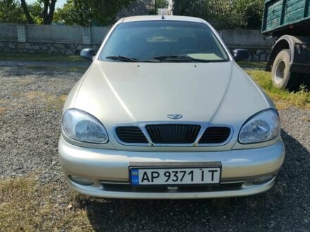 Сірий ЗАЗ Ланос, об'ємом двигуна 1.3 л та пробігом 243 тис. км за 2000 $, фото 1 на Automoto.ua