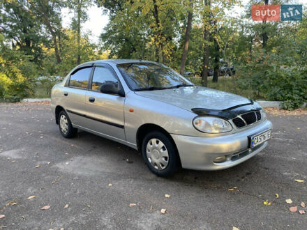ЗАЗ Ланос 2009 в Черкассах на Automoto.ua Серый ЗАЗ Ланос, объемом двигателя 1.6 л и пробегом 166 тыс. км за 2599 $, фото 1 на Automoto.ua