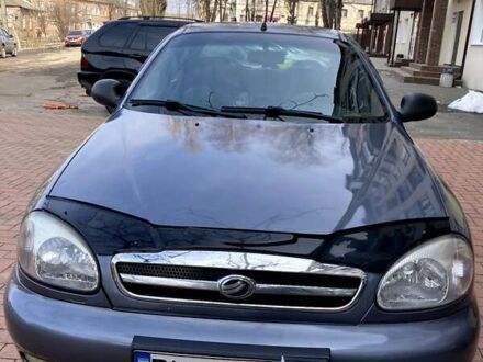 ЗАЗ Ланос 2010 в Глухове на Automoto.ua Серый ЗАЗ Ланос, объемом двигателя 1.6 л и пробегом 210 тыс. км за 2900 $, фото 1 на Automoto.ua