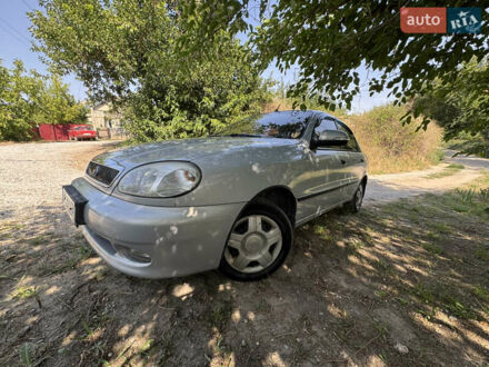 Сірий ЗАЗ Ланос, об'ємом двигуна 1.5 л та пробігом 150 тис. км за 3200 $, фото 1 на Automoto.ua