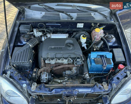 Синій ЗАЗ Ланос, об'ємом двигуна 1.3 л та пробігом 206 тис. км за 1850 $, фото 12 на Automoto.ua