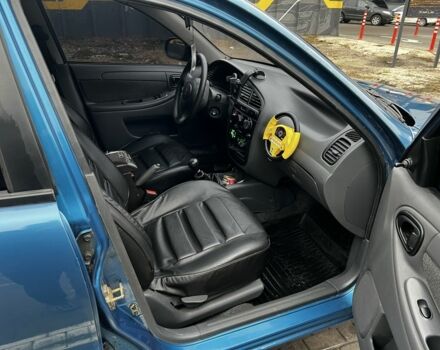 Синій ЗАЗ Ланос, об'ємом двигуна 1.5 л та пробігом 150 тис. км за 2800 $, фото 4 на Automoto.ua