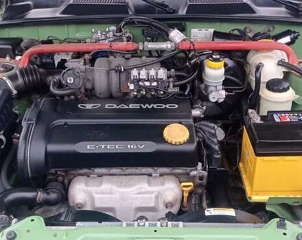 Зеленый ЗАЗ Ланос, объемом двигателя 1.6 л и пробегом 195 тыс. км за 3600 $, фото 4 на Automoto.ua