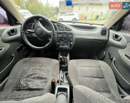 Зеленый ЗАЗ Ланос, объемом двигателя 1.3 л и пробегом 235 тыс. км за 1500 $, фото 8 на Automoto.ua