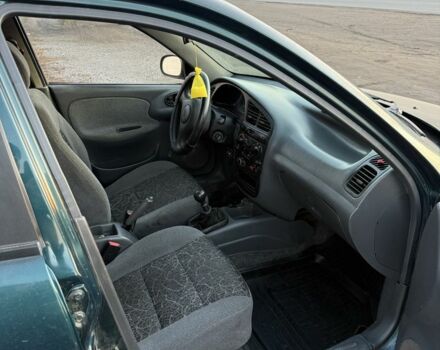 Зеленый ЗАЗ Ланос, объемом двигателя 1.4 л и пробегом 250 тыс. км за 1250 $, фото 3 на Automoto.ua