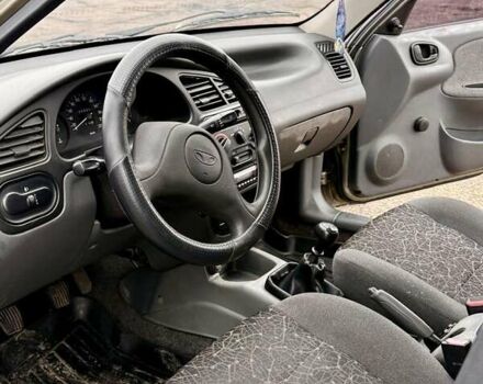 Зелений ЗАЗ Ланос, об'ємом двигуна 1.39 л та пробігом 135 тис. км за 2200 $, фото 6 на Automoto.ua