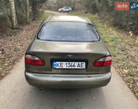 Зеленый ЗАЗ Ланос, объемом двигателя 1.5 л и пробегом 290 тыс. км за 1400 $, фото 3 на Automoto.ua