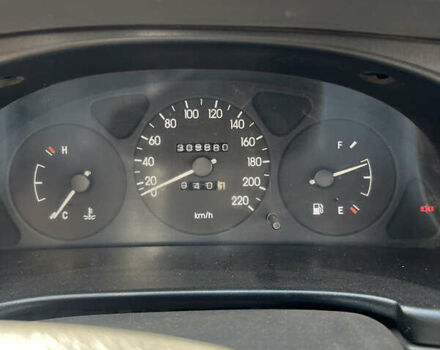 Зеленый ЗАЗ Ланос, объемом двигателя 1.39 л и пробегом 310 тыс. км за 1500 $, фото 2 на Automoto.ua