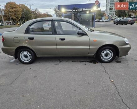 Зеленый ЗАЗ Ланос, объемом двигателя 1.39 л и пробегом 47 тыс. км за 3000 $, фото 4 на Automoto.ua