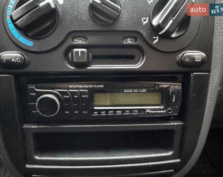 Зеленый ЗАЗ Ланос, объемом двигателя 1.5 л и пробегом 130 тыс. км за 3190 $, фото 17 на Automoto.ua