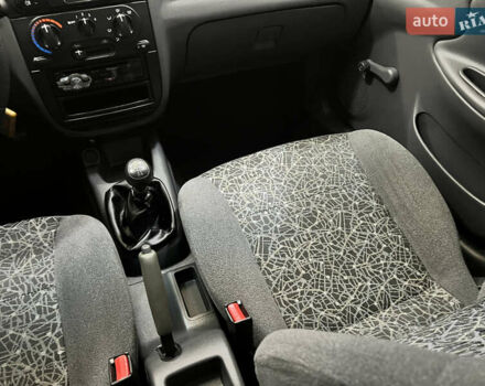 Зелений ЗАЗ Ланос, об'ємом двигуна 1.5 л та пробігом 52 тис. км за 3700 $, фото 55 на Automoto.ua