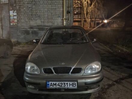 Зеленый ЗАЗ Ланос, объемом двигателя 1.4 л и пробегом 230 тыс. км за 1600 $, фото 1 на Automoto.ua