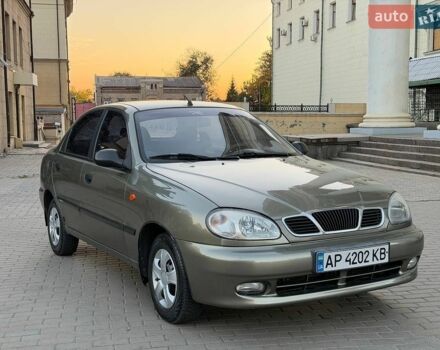 Зеленый ЗАЗ Ланос, объемом двигателя 1.39 л и пробегом 200 тыс. км за 1550 $, фото 1 на Automoto.ua