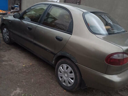 Зелений ЗАЗ Ланос, об'ємом двигуна 1.4 л та пробігом 250 тис. км за 1600 $, фото 1 на Automoto.ua