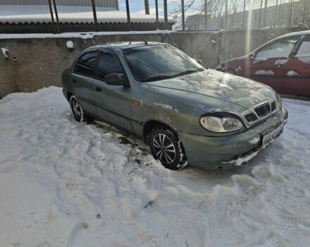 Зелений ЗАЗ Ланос, об'ємом двигуна 1.4 л та пробігом 300 тис. км за 1050 $, фото 1 на Automoto.ua