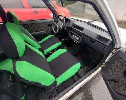 Белый ЗАЗ Нова, объемом двигателя 1.2 л и пробегом 239 тыс. км за 500 $, фото 5 на Automoto.ua