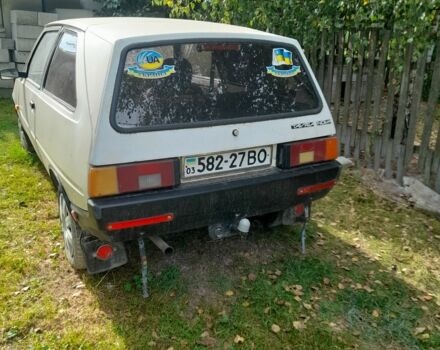 Бежевый ЗАЗ Нова, объемом двигателя 1.2 л и пробегом 200 тыс. км за 800 $, фото 4 на Automoto.ua