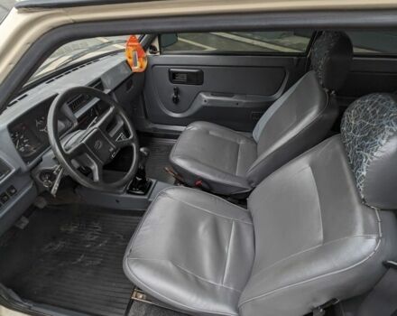 Бежевий ЗАЗ Нова, об'ємом двигуна 1.2 л та пробігом 68 тис. км за 1500 $, фото 5 на Automoto.ua