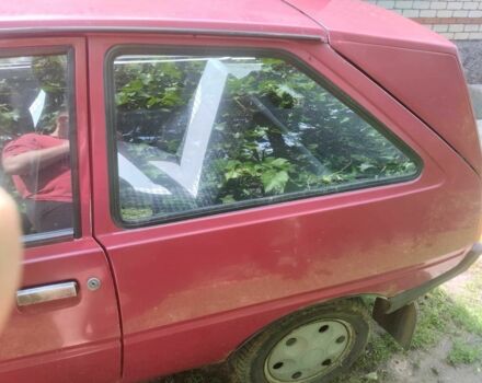 Красный ЗАЗ Нова, объемом двигателя 1.1 л и пробегом 158 тыс. км за 800 $, фото 9 на Automoto.ua