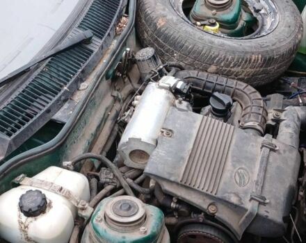 Зеленый ЗАЗ Нова, объемом двигателя 1.1 л и пробегом 84 тыс. км за 1150 $, фото 7 на Automoto.ua