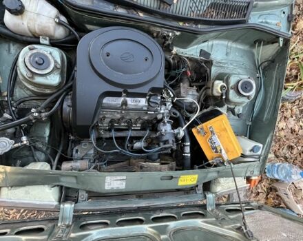 Зеленый ЗАЗ Нова, объемом двигателя 1.2 л и пробегом 210 тыс. км за 764 $, фото 7 на Automoto.ua