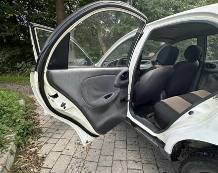 Белый ЗАЗ Сенс, объемом двигателя 1.3 л и пробегом 290 тыс. км за 1000 $, фото 9 на Automoto.ua