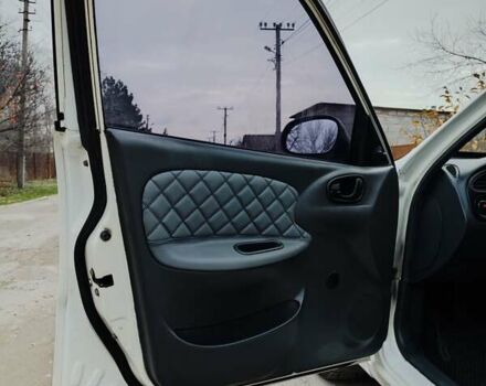 Белый ЗАЗ Сенс, объемом двигателя 1.3 л и пробегом 187 тыс. км за 1699 $, фото 12 на Automoto.ua