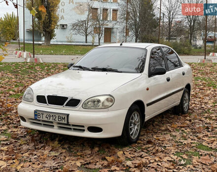 Белый ЗАЗ Сенс, объемом двигателя 1.3 л и пробегом 160 тыс. км за 2000 $, фото 1 на Automoto.ua