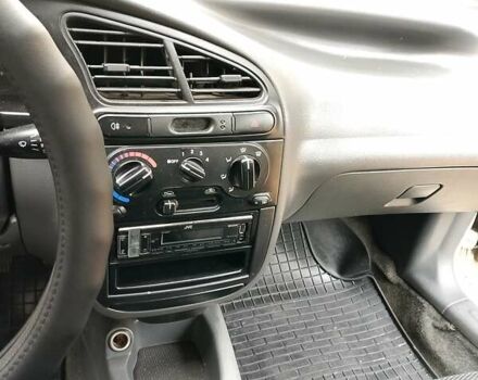 Белый ЗАЗ Сенс, объемом двигателя 1.3 л и пробегом 89 тыс. км за 1699 $, фото 25 на Automoto.ua