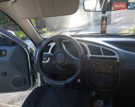 ЗАЗ Сенс 2011 в Запорожье на Automoto.ua Белый ЗАЗ Сенс, объемом двигателя 1.3 л и пробегом 240 тыс. км за 2800 $, фото 5 на Automoto.ua