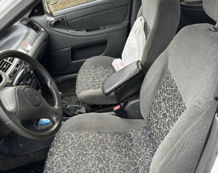 ЗАЗ Sens 2011 у Тернополі на Automoto.ua Білий ЗАЗ Sens, об'ємом двигуна 1.3 л та пробігом 213 тис. км за 1400 $, фото 7 на Automoto.ua