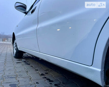 Білий ЗАЗ Sens, об'ємом двигуна 1.3 л та пробігом 200 тис. км за 2650 $, фото 12 на Automoto.ua