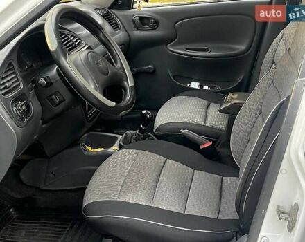 ЗАЗ Sens 2013 у Дніпро (Дніпропетровську) на Automoto.ua Білий ЗАЗ Sens, об'ємом двигуна 1.3 л та пробігом 214 тис. км за 2200 $, фото 8 на Automoto.ua