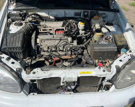 Белый ЗАЗ Сенс, объемом двигателя 1.3 л и пробегом 180 тыс. км за 2650 $, фото 11 на Automoto.ua